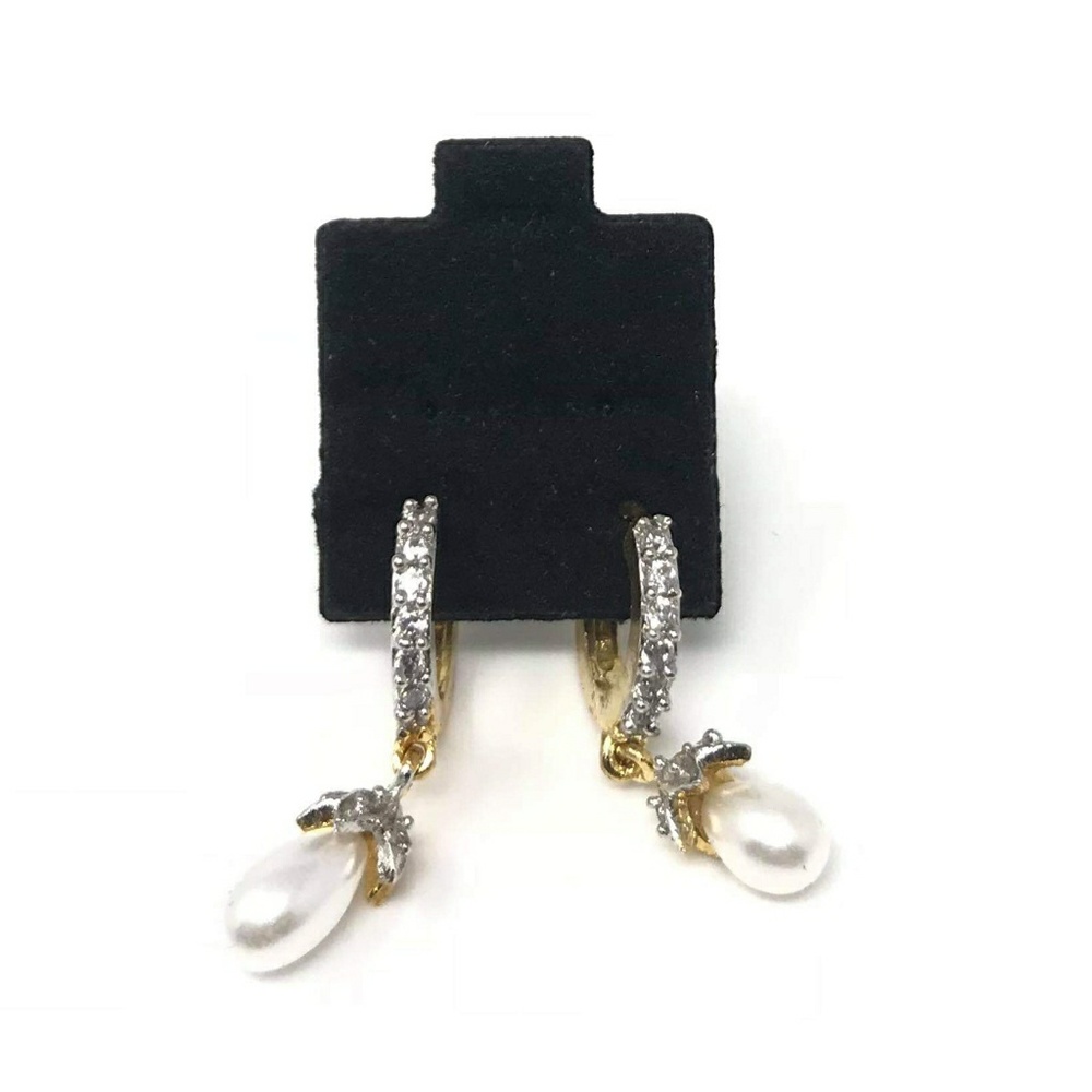 Beautiful pearl  earrings